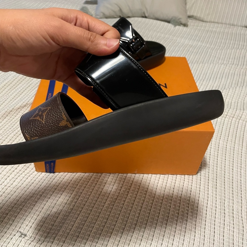 Louis Vuitton sandals